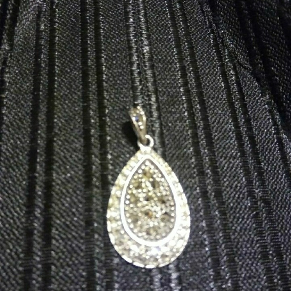 925 silver pendant WITH silver chain